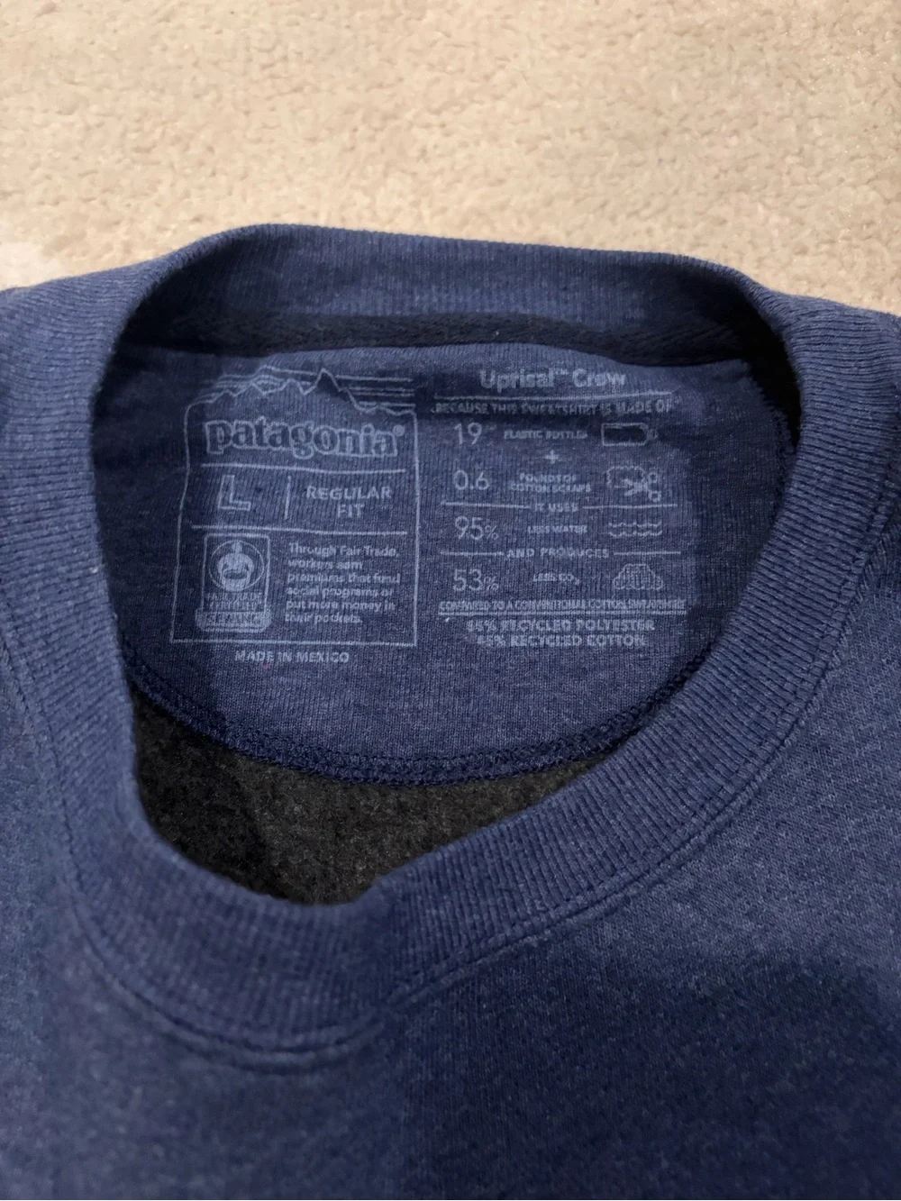 Patagonia women’s crew neck blue sweatshirt pullover stripe size large cozy